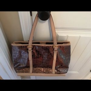 SOLD.... Authentic Metallic Rose Michael Kors Bag